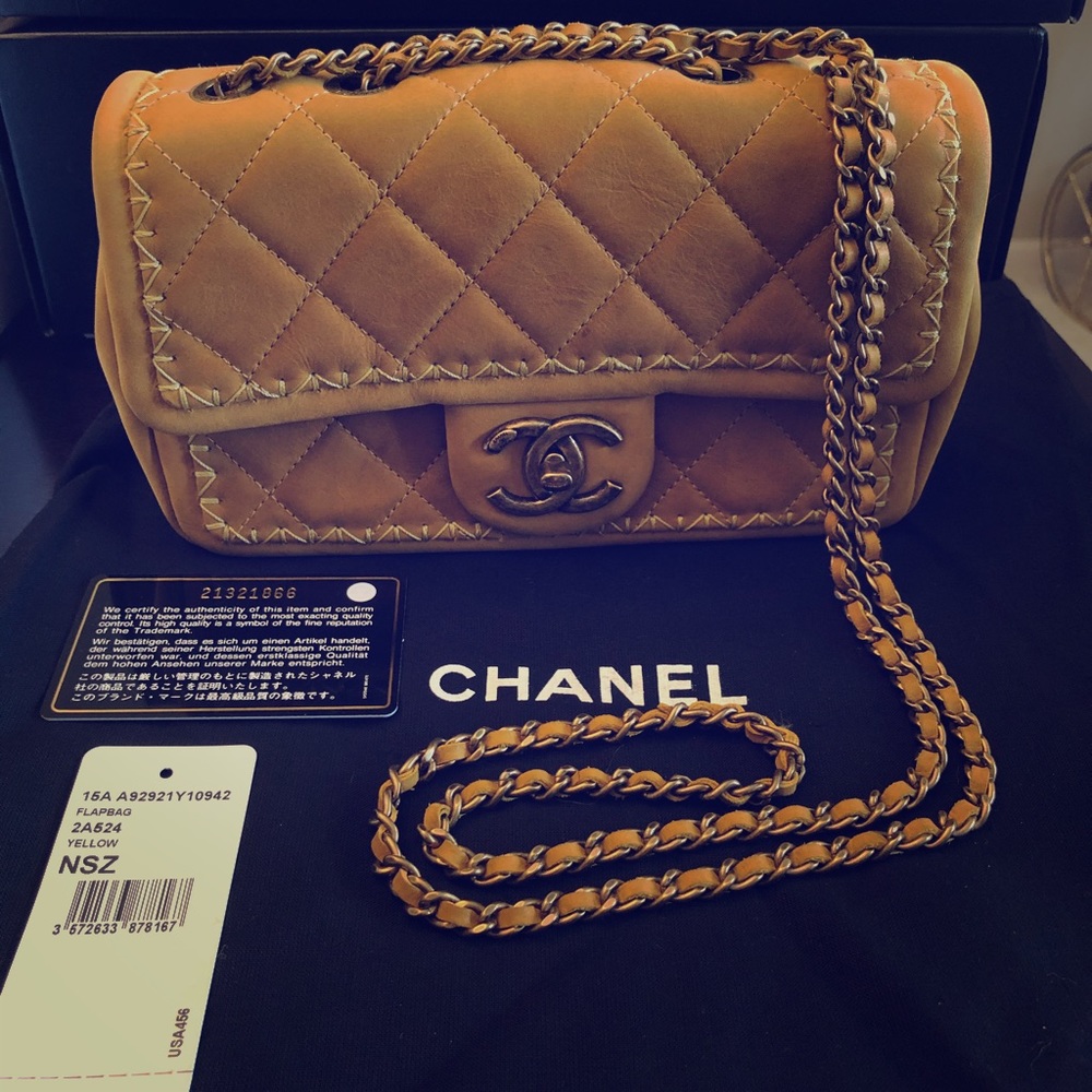 Authentic CHANEL purse